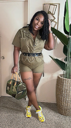 BAD GIRL (ARMY GREEN)
