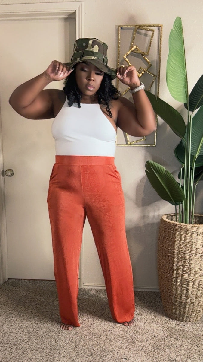 Nommi (RUST) – Ego Kouture